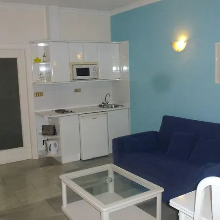 Flatotel International Hotel 3*