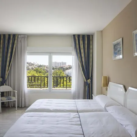 Hotel Flatotel International 3*