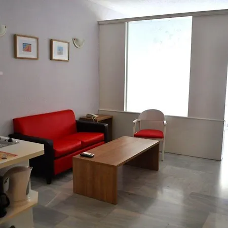 Ξενοδοχείο Flatotel International 3*