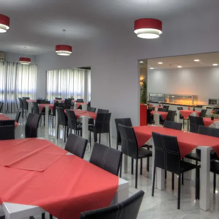 Ξενοδοχείο Flatotel International 3*