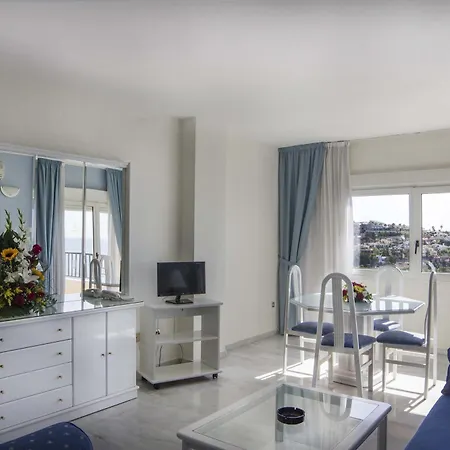 Ξενοδοχείο Flatotel International 3*