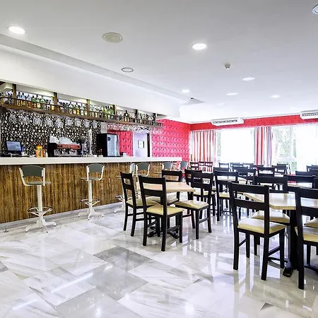 Ξενοδοχείο Flatotel International Benalmádena