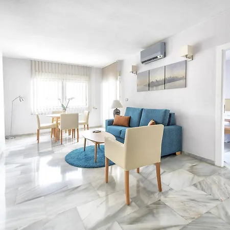 Flatotel International Ξενοδοχείο 3*